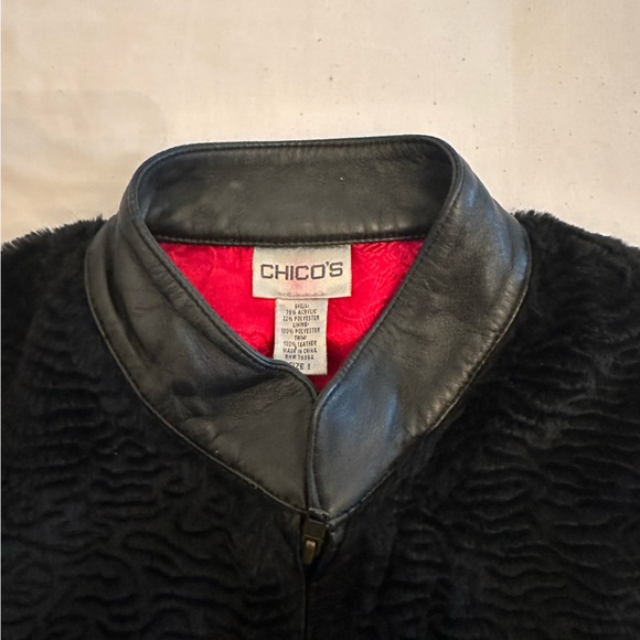 Chicos Faux Fur Vest Size 1 (Medium/8) Black fur vest with leather trim - Picture 2 of 5